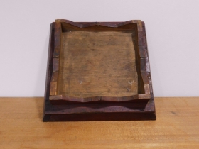 ③李朝木製台23 ５